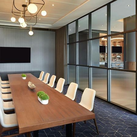 Courtyard By Marriott Calgary Airport Ξενοδοχείο Εξωτερικό φωτογραφία