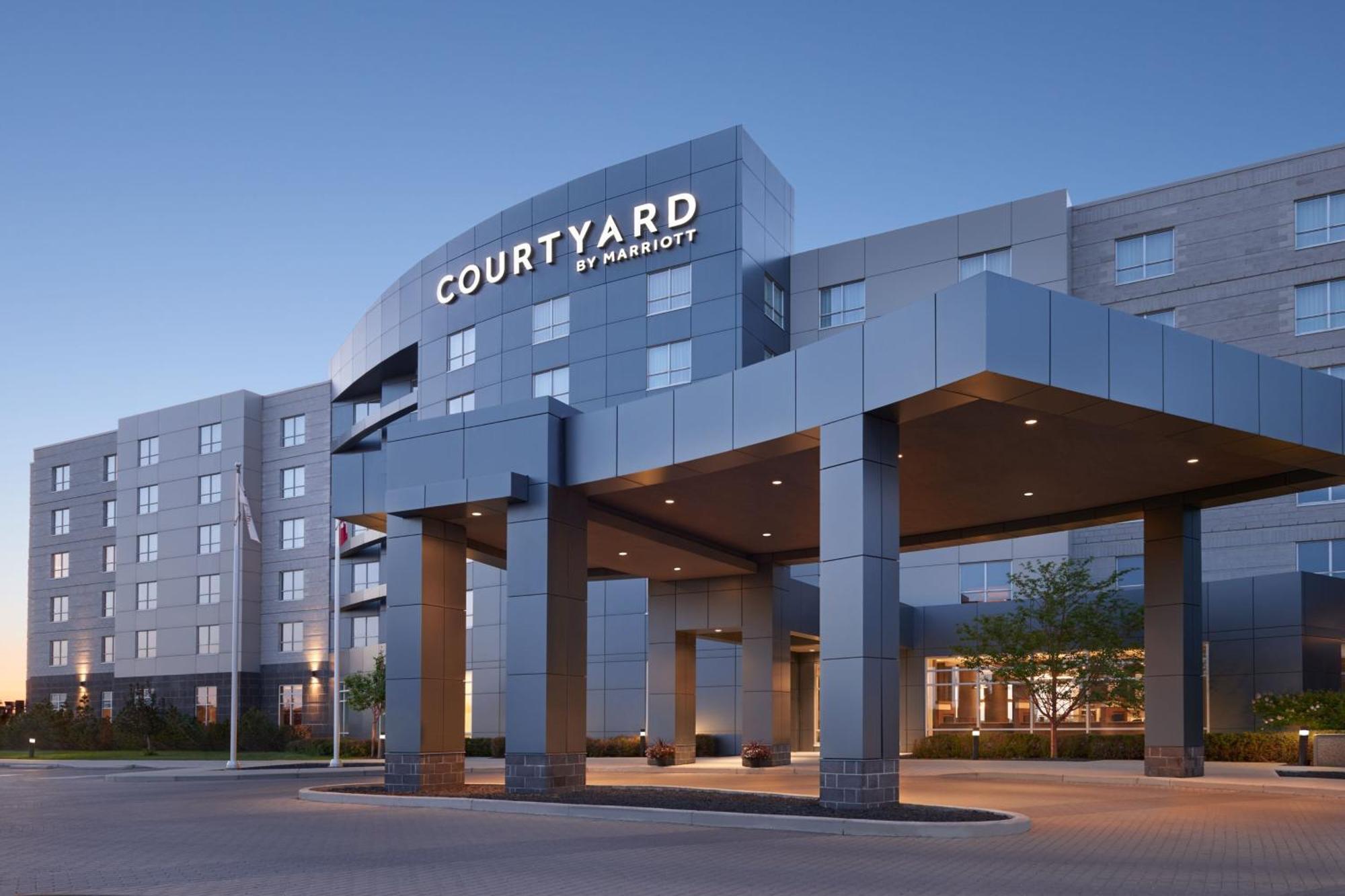 Courtyard By Marriott Calgary Airport Ξενοδοχείο Εξωτερικό φωτογραφία
