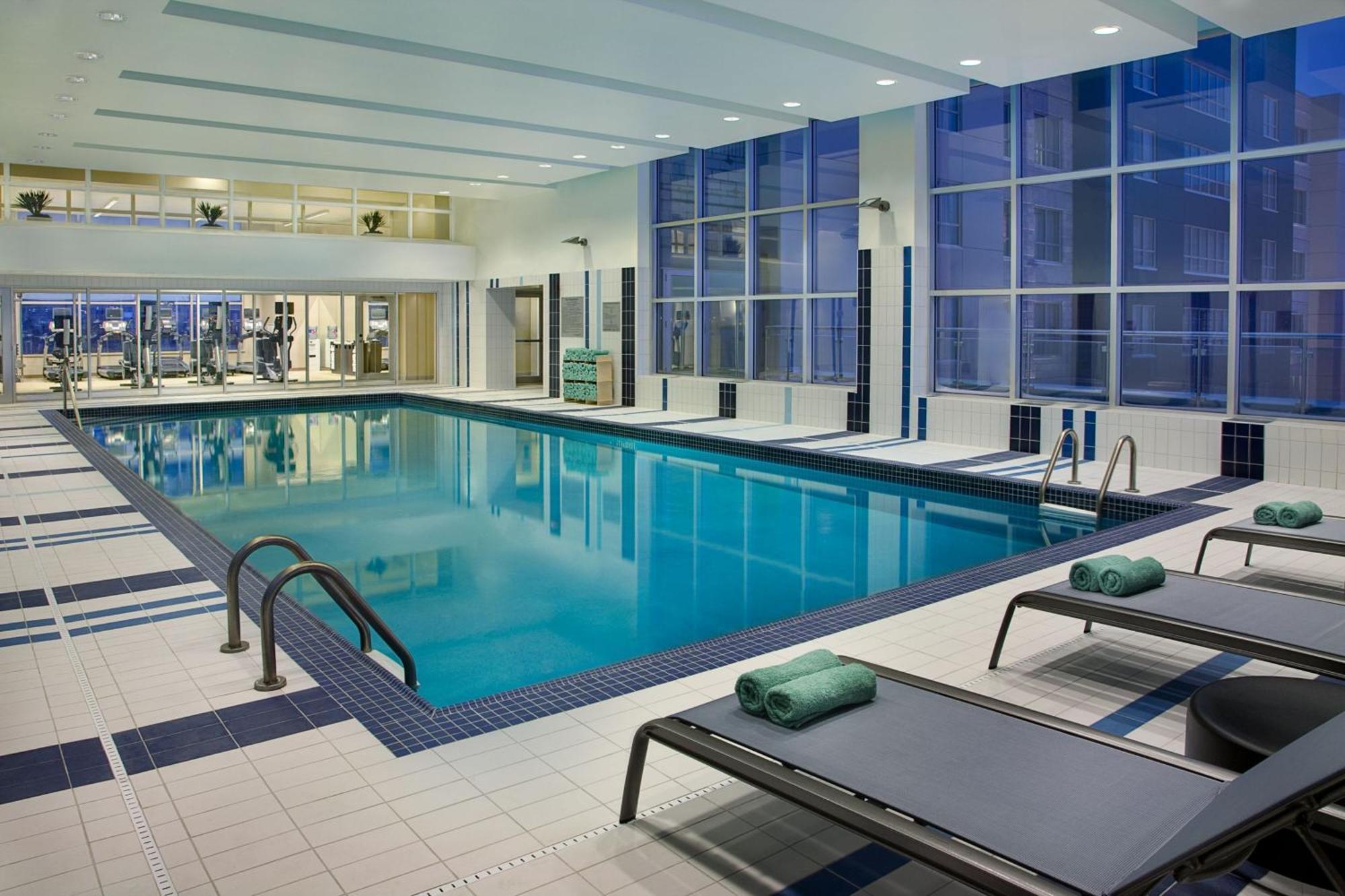 Courtyard By Marriott Calgary Airport Ξενοδοχείο Εξωτερικό φωτογραφία