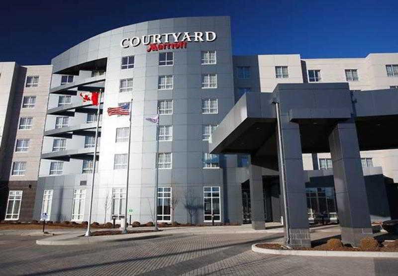 Courtyard By Marriott Calgary Airport Ξενοδοχείο Εξωτερικό φωτογραφία